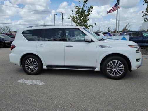 2023 Nissan Armada SL 2WD