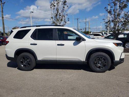 2025 Honda Pilot TrailSport