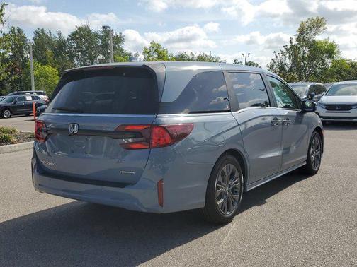 2025 Honda Odyssey Touring