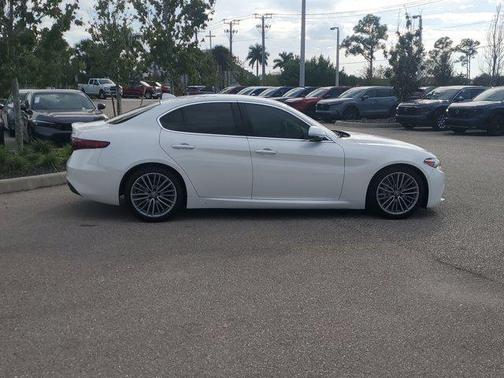 2017 Alfa Romeo Giulia Ti