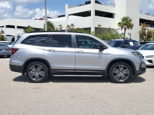 2022 Honda Pilot 2WD Sport