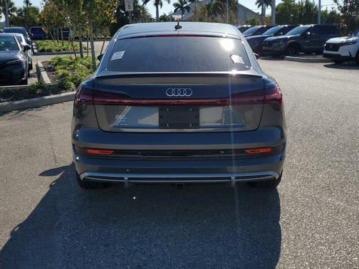2021 Audi e-tron Sportback Premium Plus