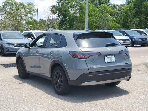 2024 Honda HR-V 2WD Sport
