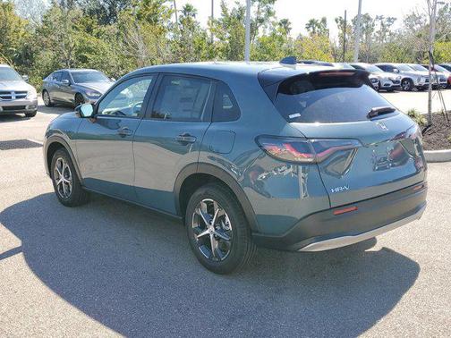 2025 Honda HR-V 2WD Sport