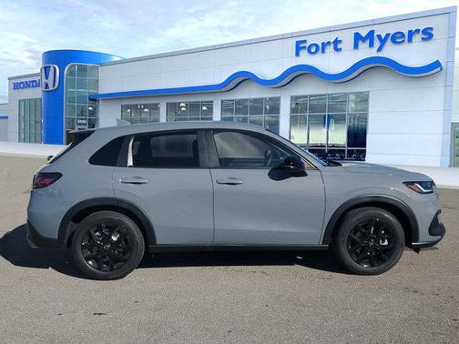 2025 Honda HR-V 2WD Sport