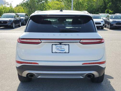 2022 Lincoln Corsair Standard