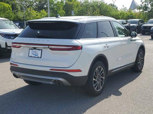 2022 Lincoln Corsair Standard
