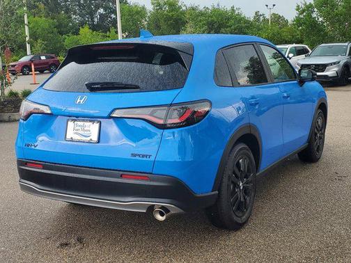 2026 Honda HR-V 2WD Sport