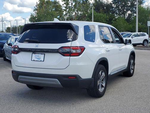 2023 Honda Pilot 2WD EX-L 8 Passenger