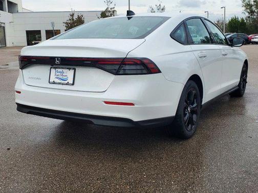 2025 Honda Accord Sport SE 1.5T