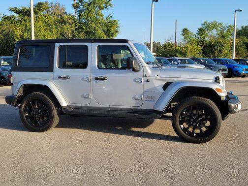 2022 Jeep Wrangler Unlimited 4xe Sahara