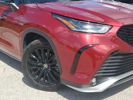 2024 Toyota Highlander XSE