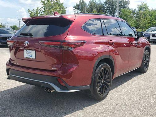 2024 Toyota Highlander XSE