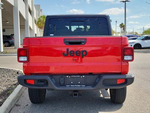 2023 Jeep Gladiator Sport S
