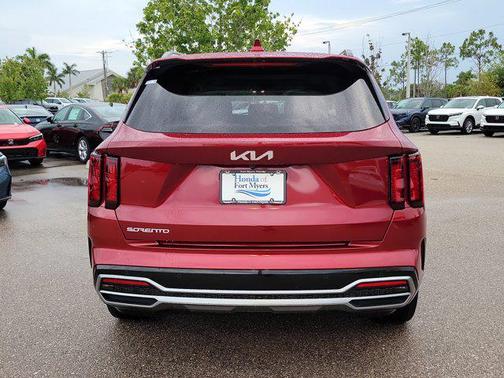 2023 Kia Sorento S