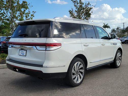 2023 Lincoln Navigator Reserve