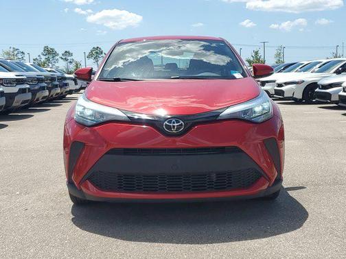 2021 Toyota C-HR XLE