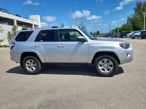 Classic Silver Metallic 2024 Toyota 4Runner SR5