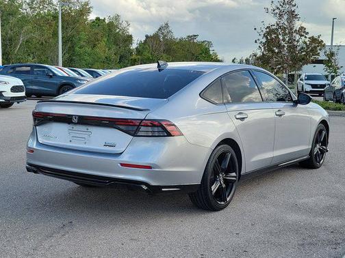 2023 Honda Accord Hybrid Sport-L