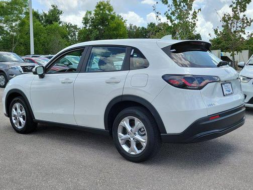 2023 Honda HR-V LX