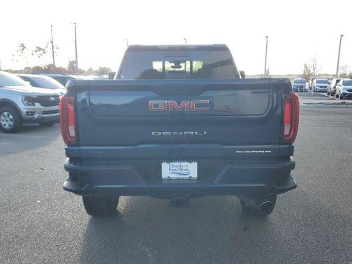 2022 GMC Sierra 2500 Denali