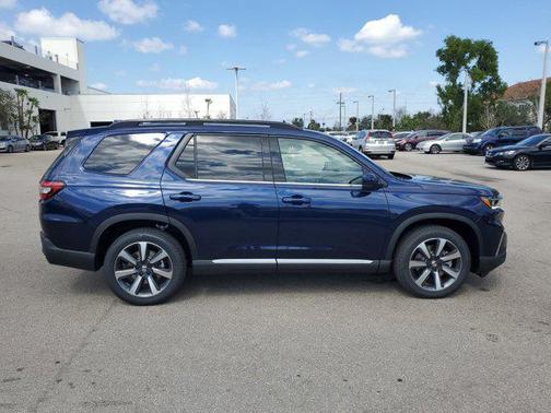 2025 Honda Pilot Elite