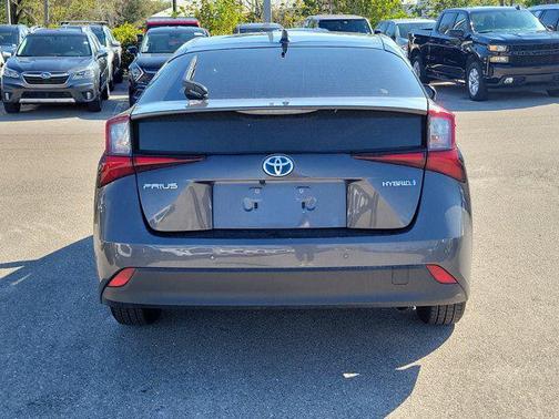 2022 Toyota Prius LE