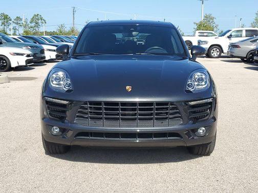 2017 Porsche Macan Base