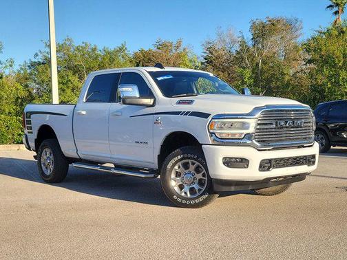 2024 RAM 2500 Laramie Crew Cab 4x4 6'4' Box