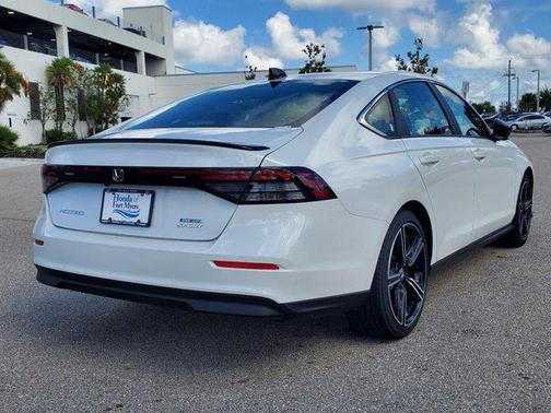 2025 Honda Accord Hybrid Base