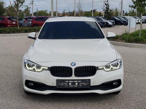2018 BMW 320 i