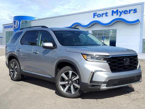 2025 Honda Pilot Touring 8-Passenger
