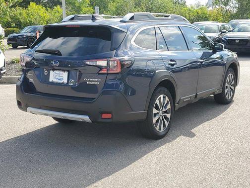 2023 Subaru Outback Touring