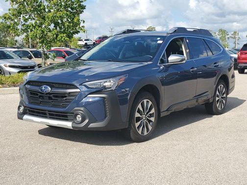 2023 Subaru Outback Touring