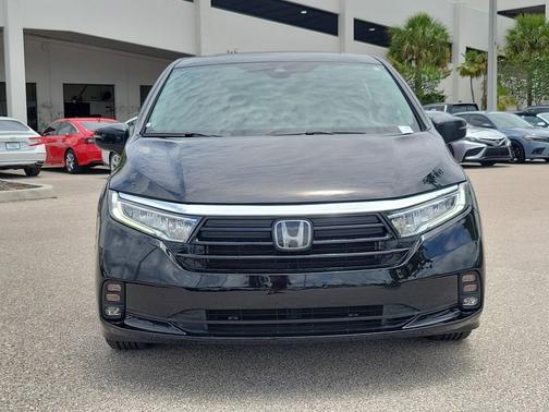 Crystal Black Pearl 2021 Honda Odyssey EX-L
