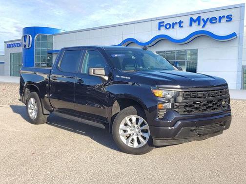 2022 Chevrolet Silverado 1500 Custom