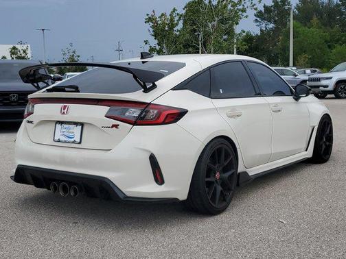 2024 Honda Civic Type R Base