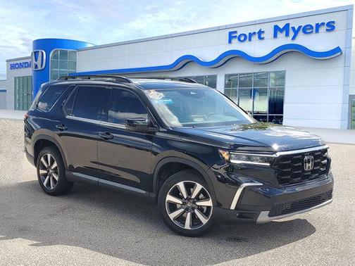 2024 Honda Pilot Touring 8-Passenger