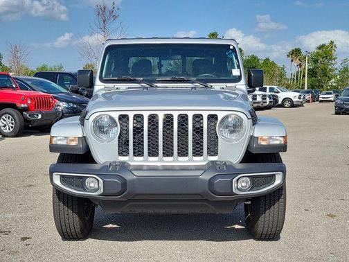 2023 Jeep Gladiator Sport S
