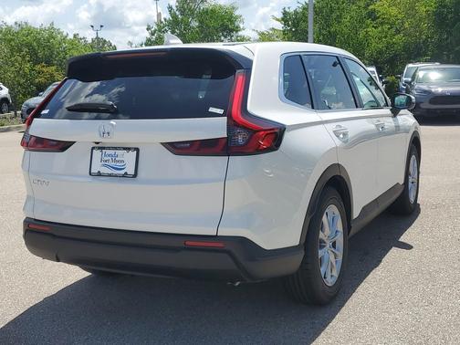 Platinum White Pearl 2026 Honda CR-V EX 2WD
