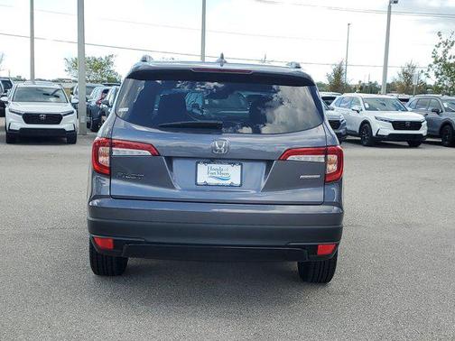 2022 Honda Pilot 2WD Special Edition