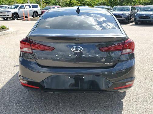 2020 Hyundai ELANTRA Limited
