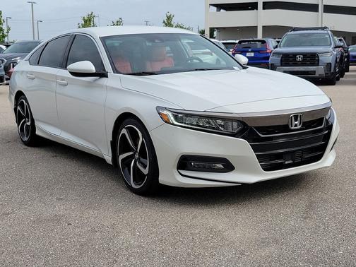Platinum White Pearl 2019 Honda Accord Sport
