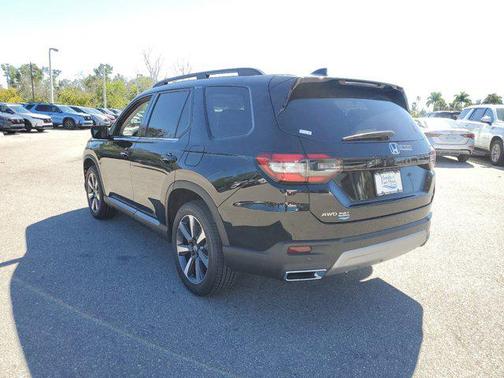 2025 Honda Pilot Elite
