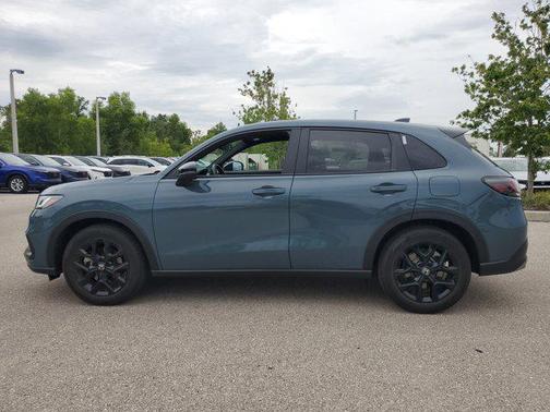 2025 Honda HR-V 2WD Sport
