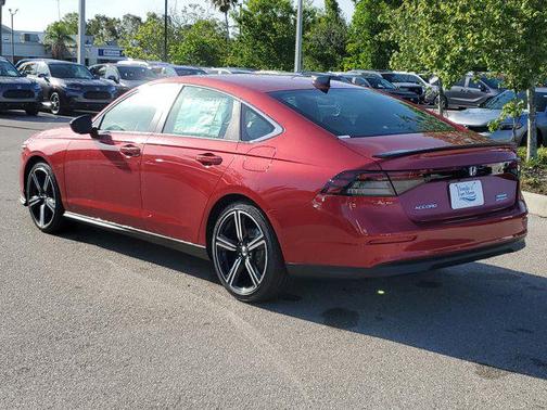 2025 Honda Accord Hybrid Base