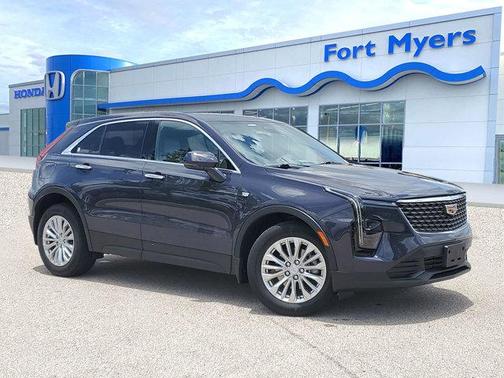 2024 Cadillac XT4 Luxury