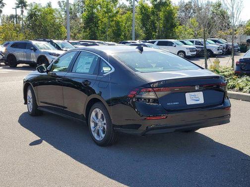 2025 Honda Accord LX 1.5T