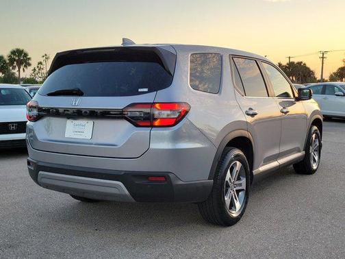 2024 Honda Pilot EX-L 7 Passenger