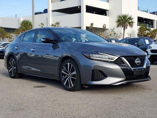 2023 Nissan Maxima SV Xtronic CVT